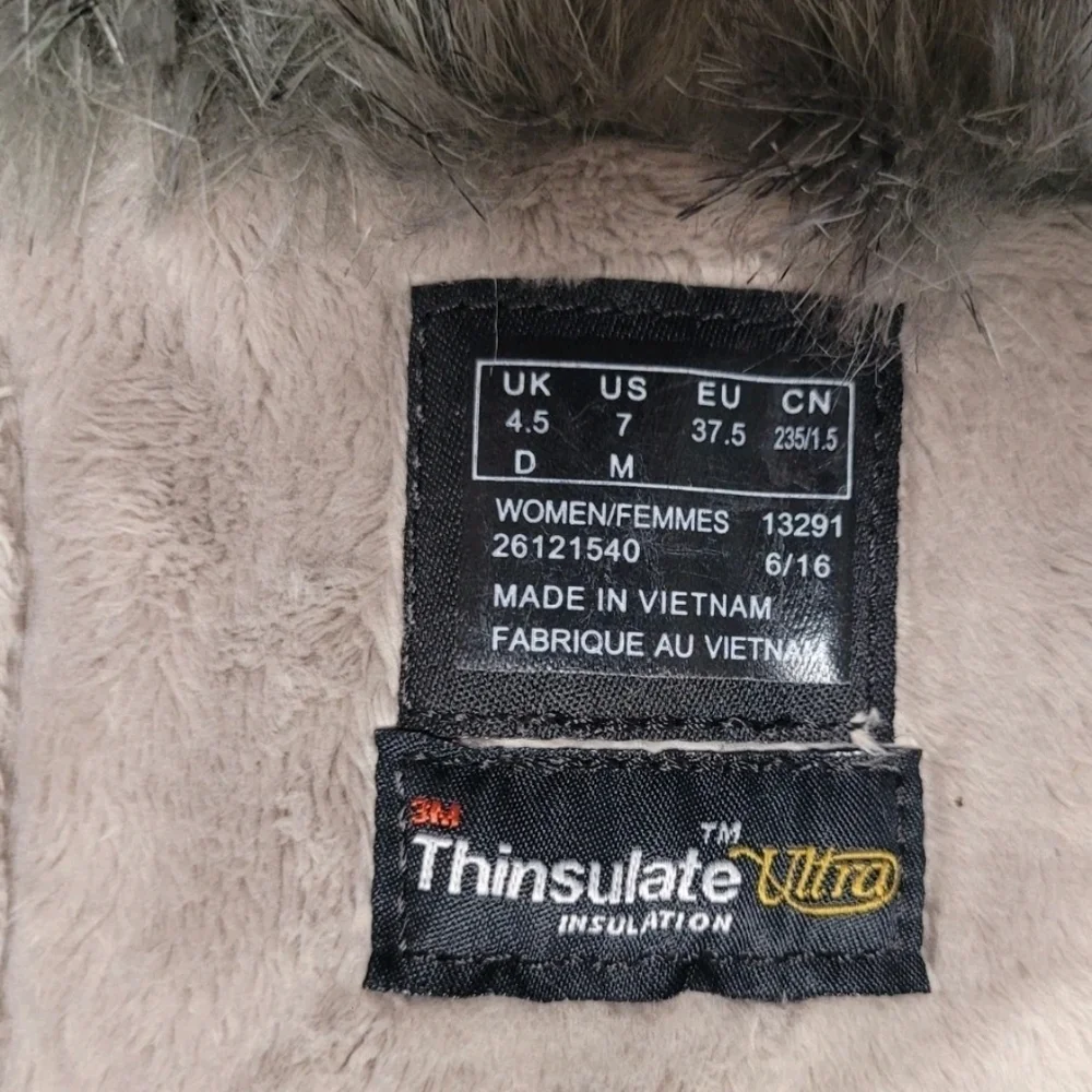 Clarks cozy chic